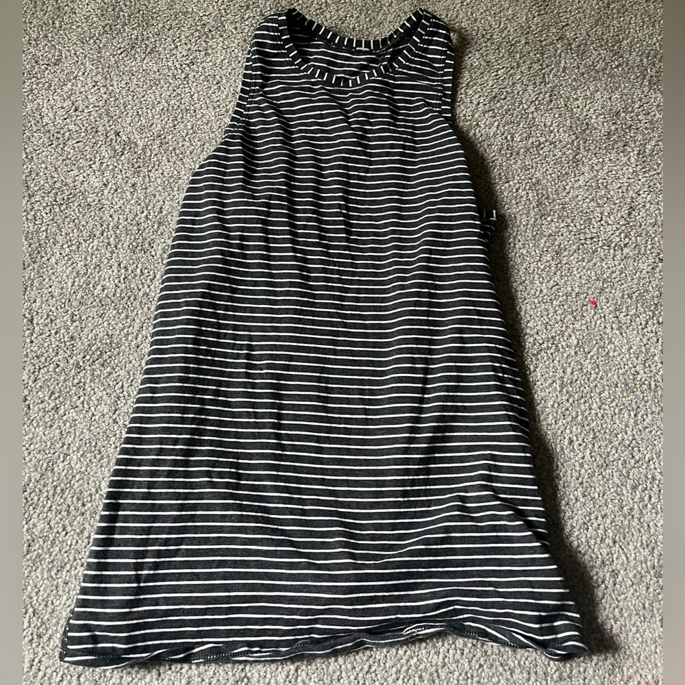 Lululemon open back tank top